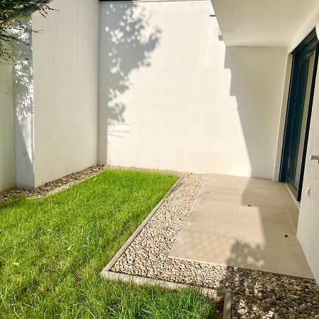 Garden - Free Parking - Modern Appartement Wenen Buitenkant foto